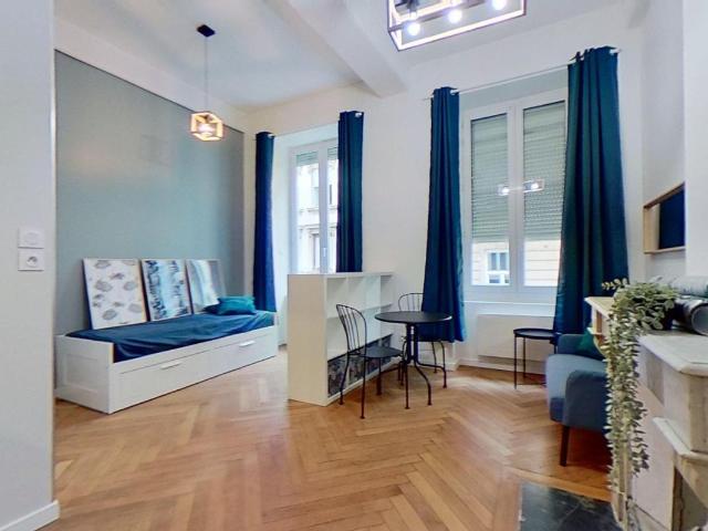 Location 33 rue Paul Bert Lyon 69003 T1 T1 Meublé 745 €CC Plusse
