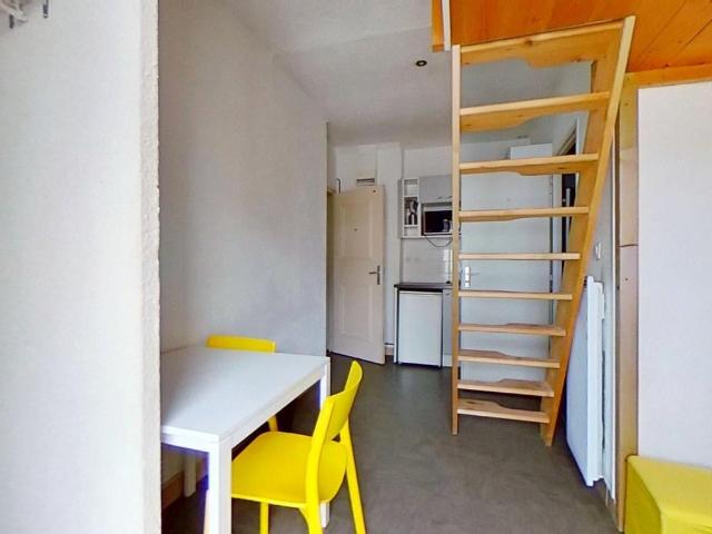 Location 31 Rue Sainte Geneviève Lyon 69006 Centre Gauche T1 Meublé 620 €CC Plusse