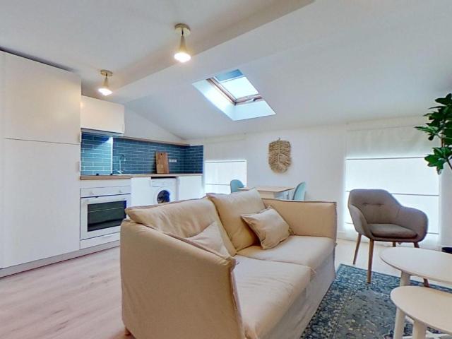 Location 32 rue Victor Hugo Lyon 69002 T1 Meublé 895 €CC Plusse