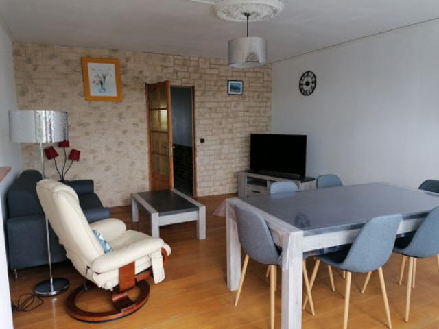 location 3 logements.407€ / logement charges comprises
