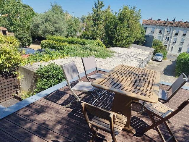 location 3 pièces meublée de 65 m² à Ivry sur Seine