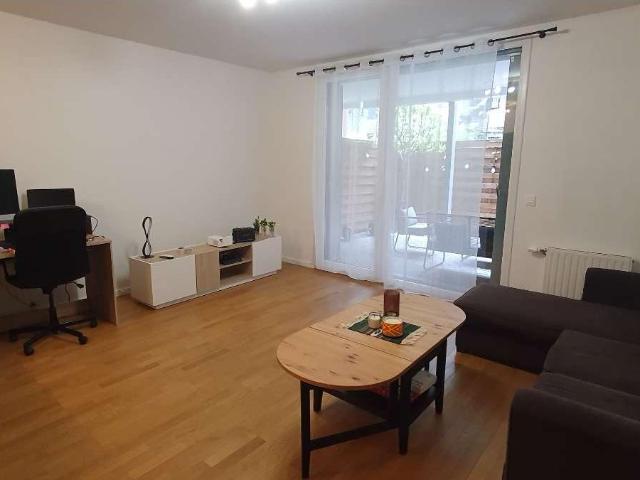 Location 3 pièces meublée de 69 m² à Colombes