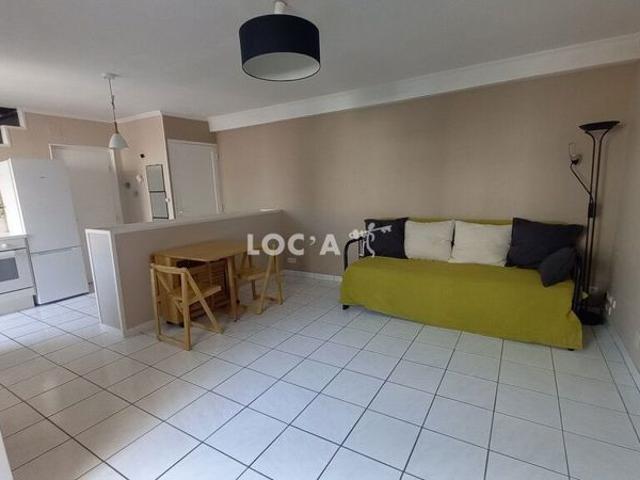 Location T3 42 m² à Dijon 780 ¤ CC /mois
