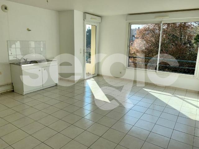 location t3 57 m² amiens 80090
