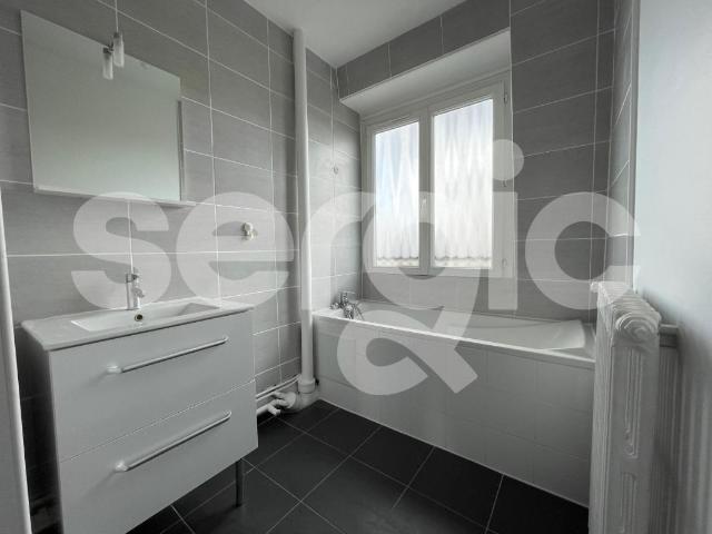 location t3 64 m² compiegne 60200