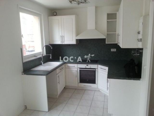 Location T3 65 m² à Lyon 3 1 155 ¤ CC /mois