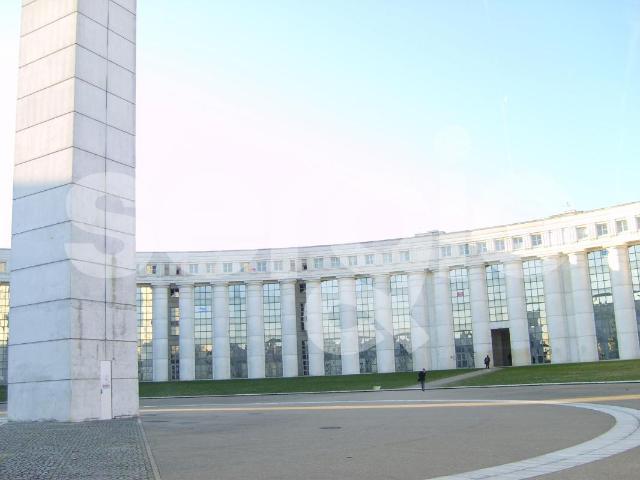 location t3 73 m² cergy 95800