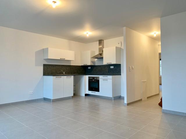 location t3 71 m² saint max 54130