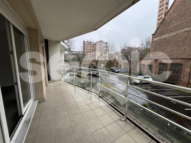 location t3 74 m² la madeleine 59110
