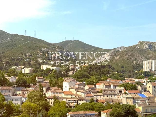 LOCATION T3 AVEC TERRASSE & PETIT JARDIN