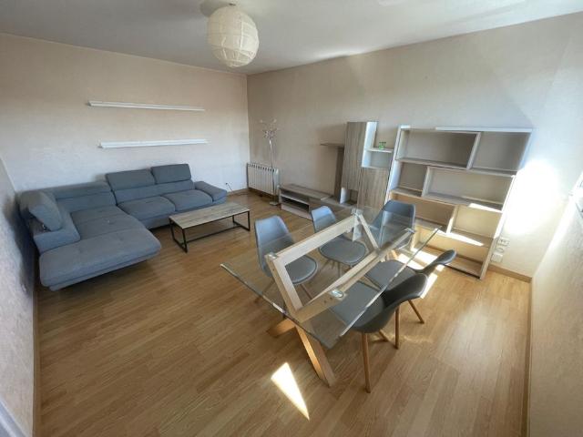 LOCATION T3 MEUBLÉ + GARAGE TARBES CENTRE