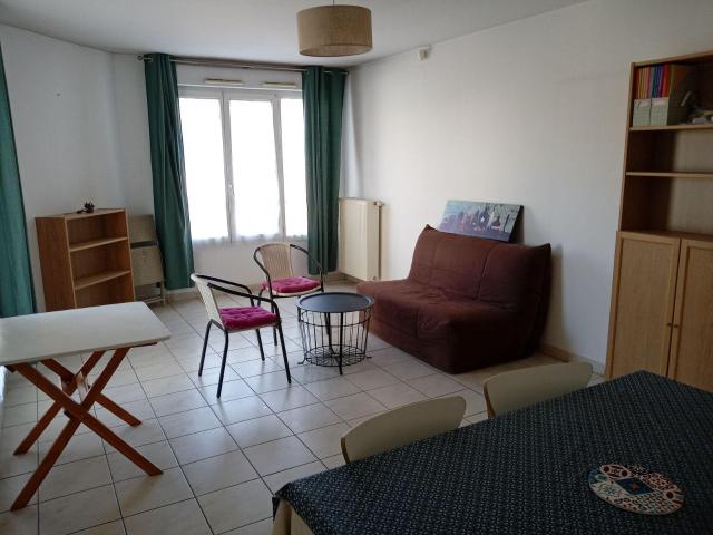 Location T3 meublé Villeurbanne secteur Doua