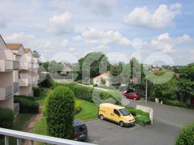 location t1 24 m² cholet 49300
