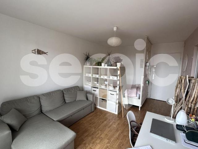 location t1 30 m² la madeleine 59110