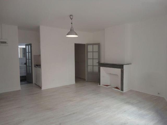 Location T1 Aix en Provence Mirabeau