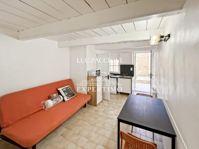 LOCATION T1 AVEC COUR PRIVATIVE AIX CENTRE VCILLE