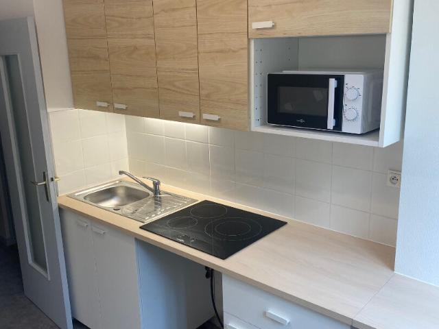 LOCATION T1 OULLINS