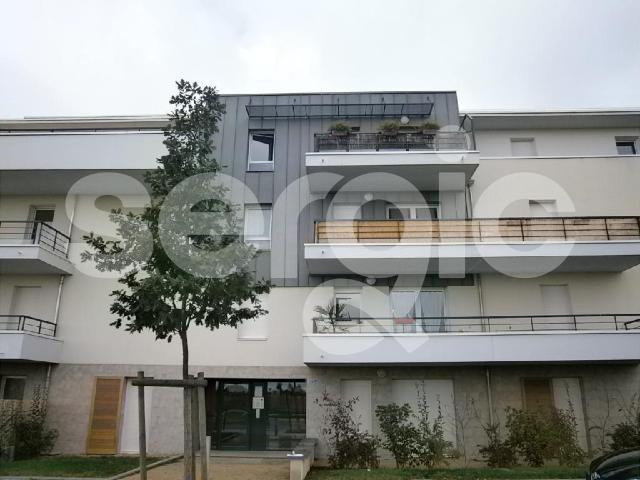 location t2 44 m² avrille 49240