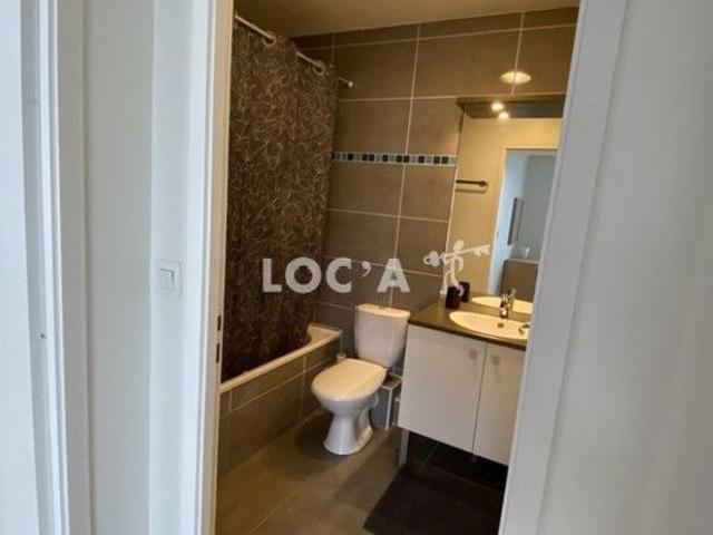 Location T2 44 m² à Lyon 4 1 100 ¤ CC /mois