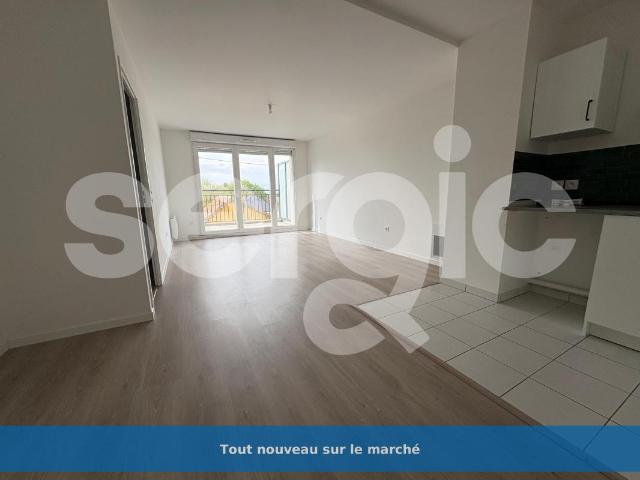 location t2 44 m² chalifert 77144