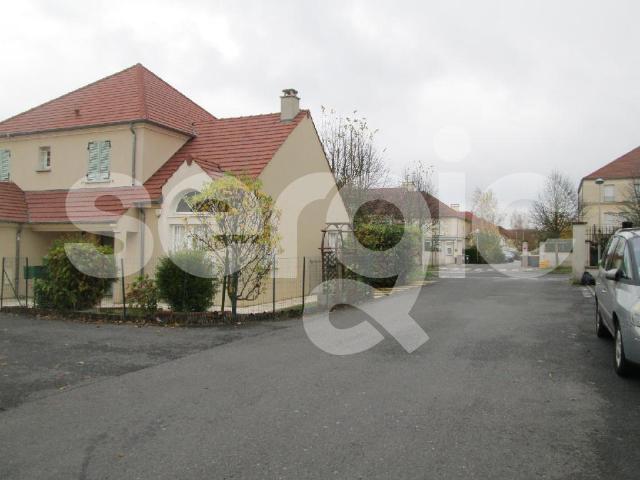 location t2 46 m² bussy saint georges 77600