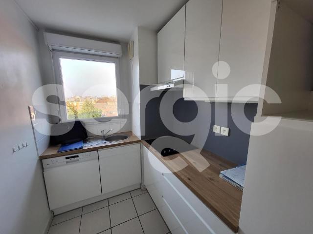 location t2 48 m² valenciennes 59300