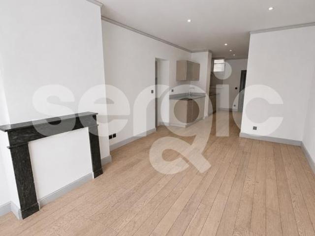 location t2 49 m² bordeaux 33000