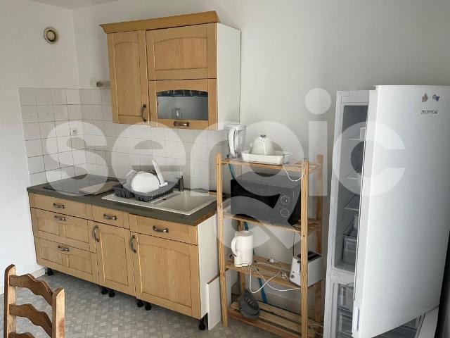 location t2 51 m² angers 49000