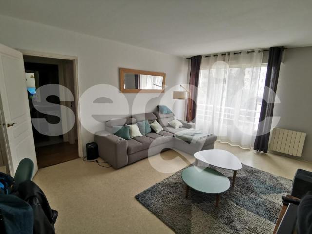 location t2 51 m² lille 59800