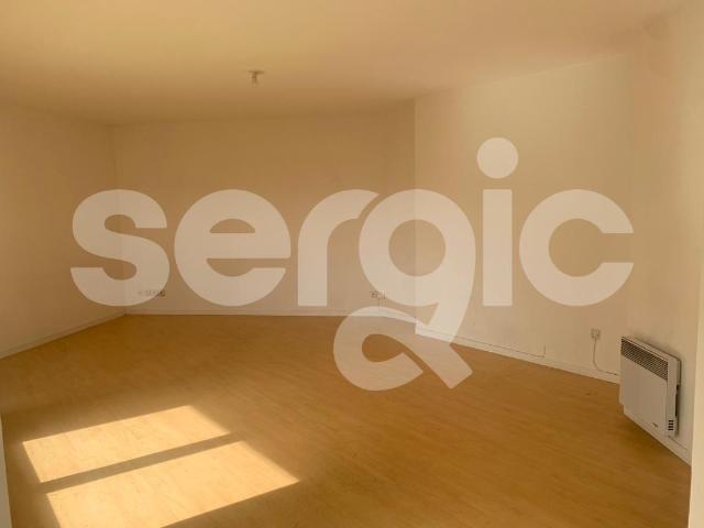 location t2 52 m² marcq en baroeul 59700