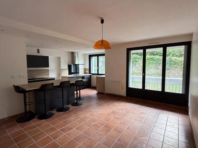 Location T2 55 m² à Épinal 560 ¤ CC /mois