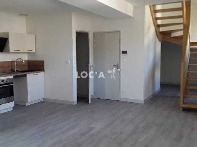 Location T2 60 m² à Nuits Saint Georges 690 ¤ CC /mois