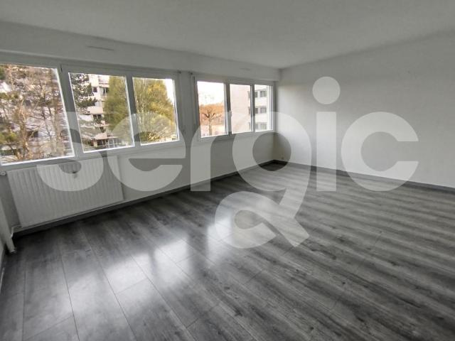 location t2 60 m² amiens 80000
