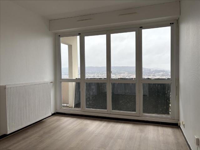 location t2 28 m² nancy 54000