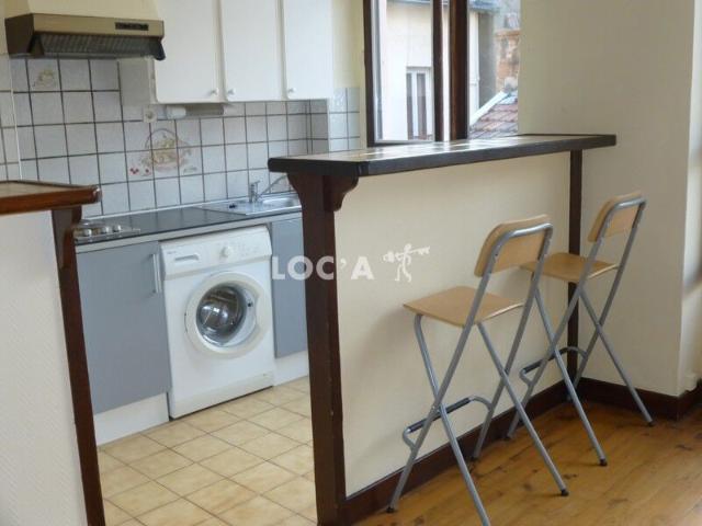 Location T2 30 m² à Lyon 6 810 ¤ CC /mois