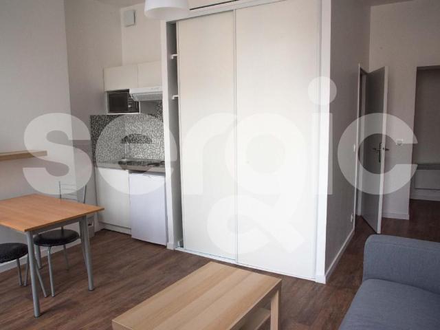 location t2 30 m² bordeaux 33000
