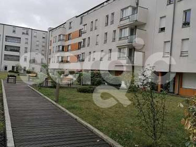 location t2 32 m² arras 62000