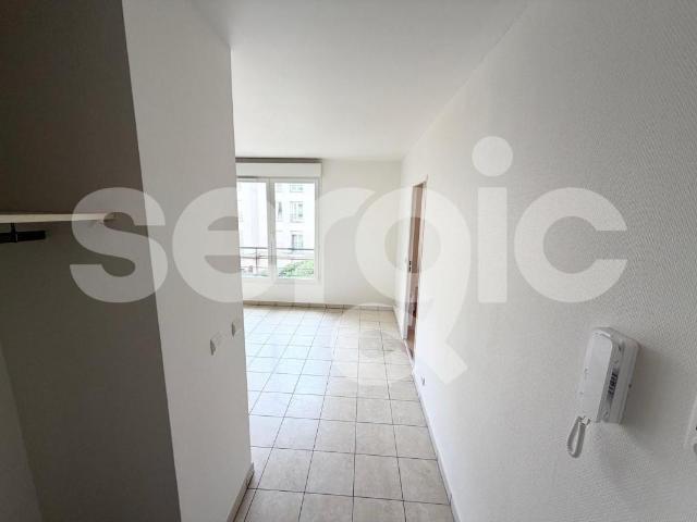 location t2 36 m² saint denis 93210