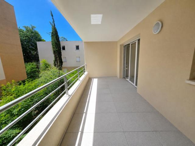 Location T2 Avignon Montfavet résidence sécurisée, terrass