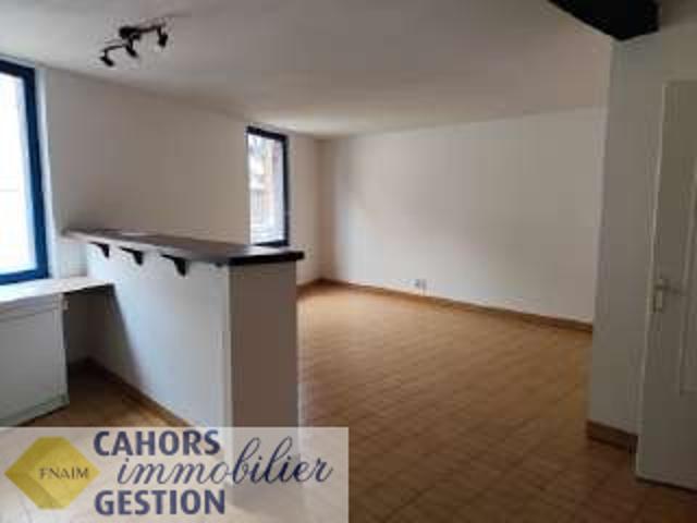 Location T2 CŒUR DE VILLE CAHORS | CAHORS IMMOBILIER GESTION