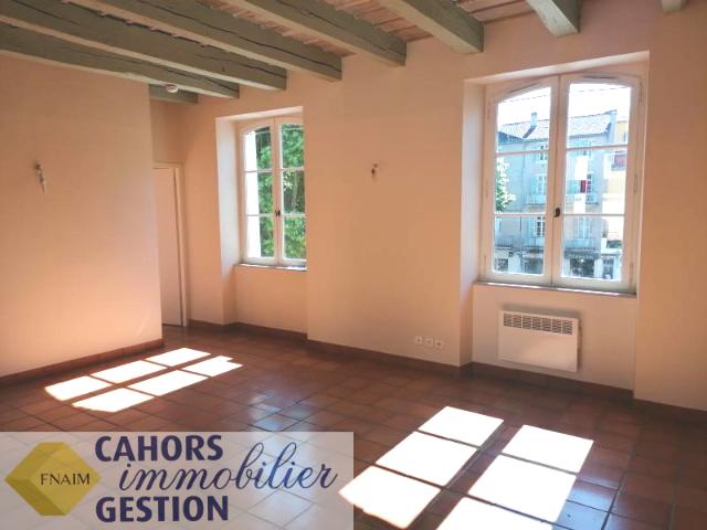Location T2 CŒUR DE VILLE CAHORS | CAHORS IMMOBILIER GESTION