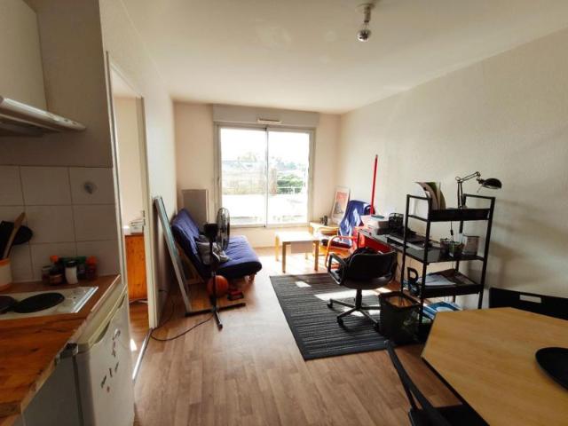 Location T2_CARRE GALLIENI_202
