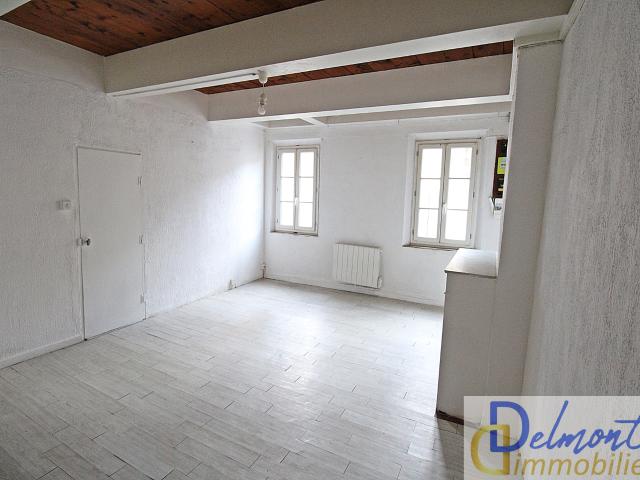 LOCATION T2 PROCHE PORT