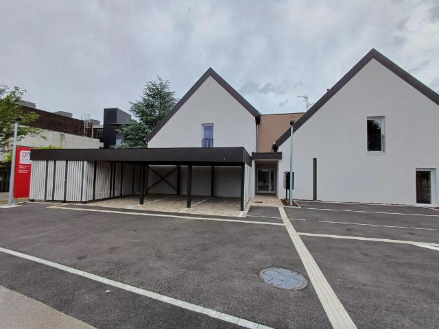 Location T2 residence seniors