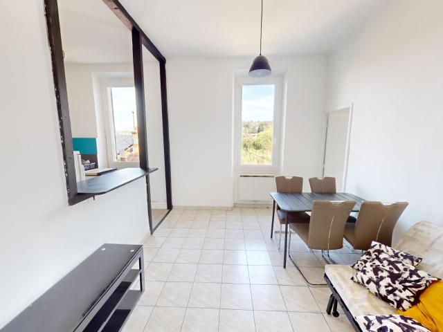 LOCATION T2 SECTEUR SAINT MARCEL