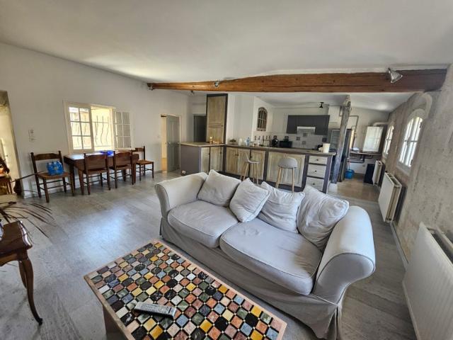 Location T3/4 90m² Avignon Intra muros idéal coloc