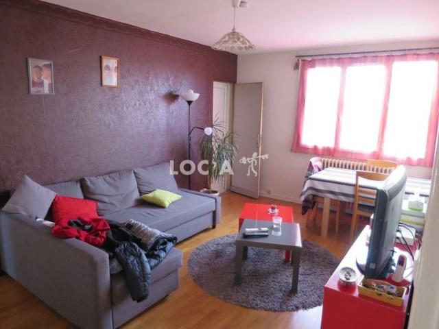 Location T4 70 m² à Dijon 860 ¤ CC /mois