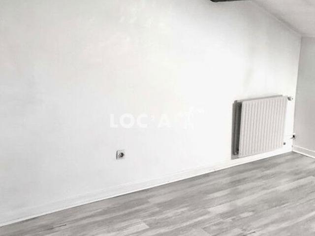 Location T4 72 m² à Lyon 3 1 070 ¤ CC /mois