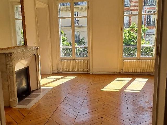 location t4 85 m² paris 75016