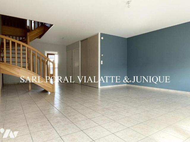 LOCATION T4 AMBERIEU EN BUGEY